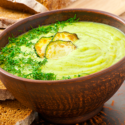 Cuketová polévka z grilované cukety