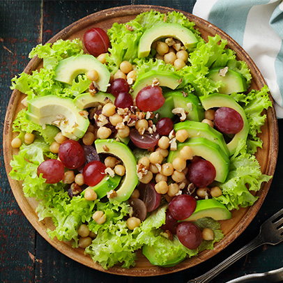 Salát se zázvorovou zálivkou