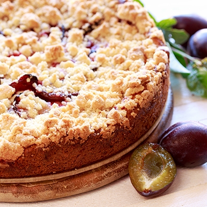 Švestkový koláč s drobenkou